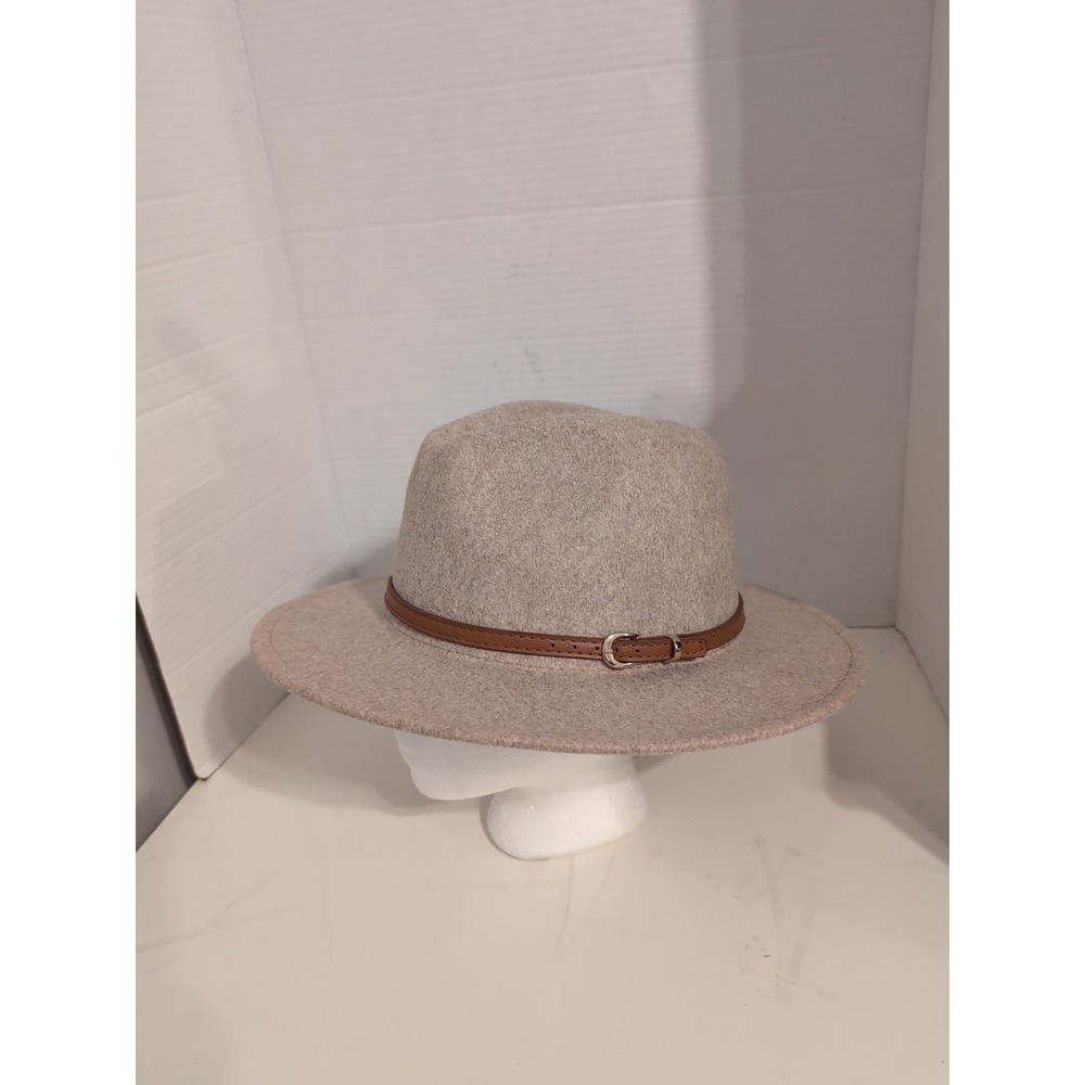 Altar'd State Women's Oatmeal Wool Hat With Leather Buckled Strap‎ NWOT